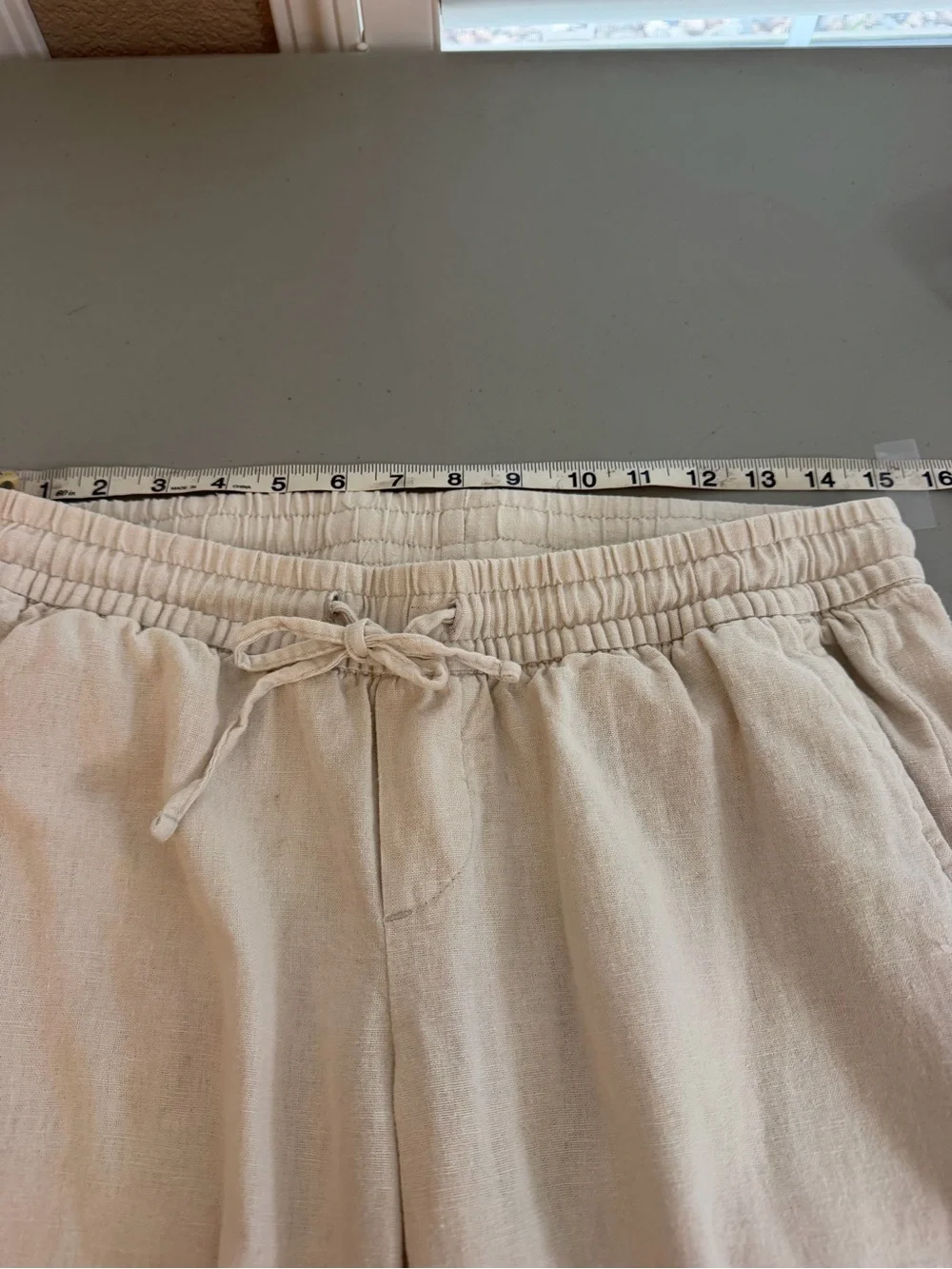 Old Navy light cream